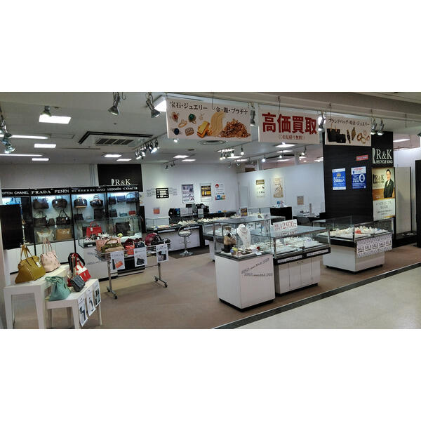 金・銀・プラチナ製品 高価買取中