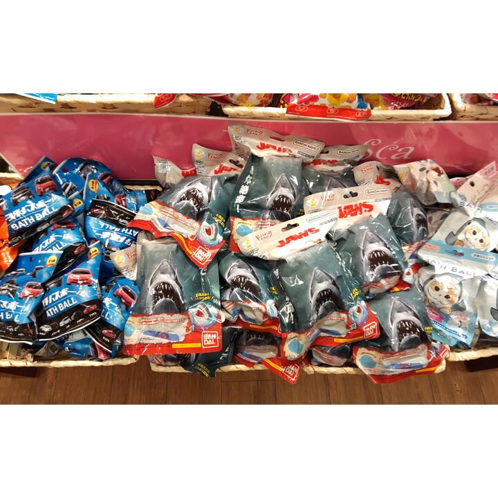 大人もハマるバスボール！大人気ジョーズ入荷しました