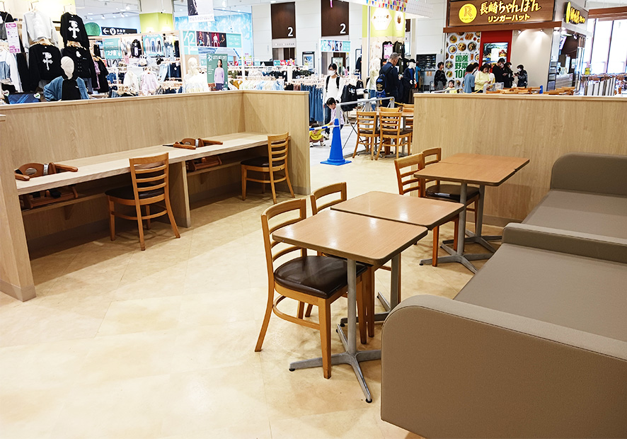 フードコートキッズスペース