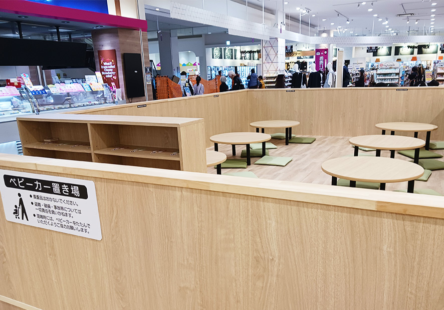 フードコートキッズスペース