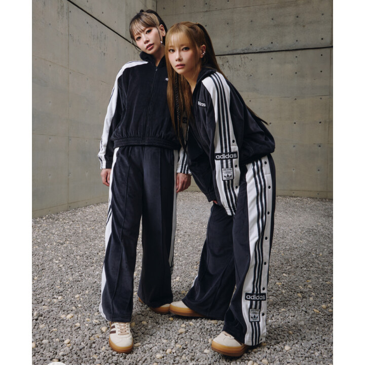 【専用】adidas セットアップ 昨年大人気のADIDAS ベロアセットアップ情報！ - ABC-MART
