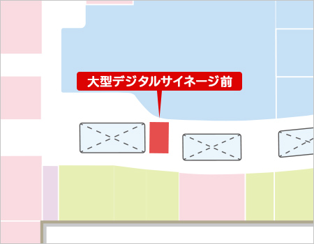 2F 大型デジタルサイネージ前