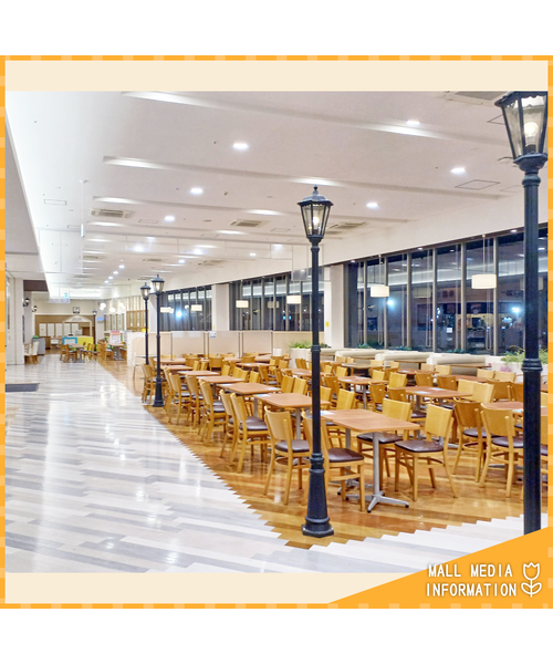 フードコートテーブルシール1