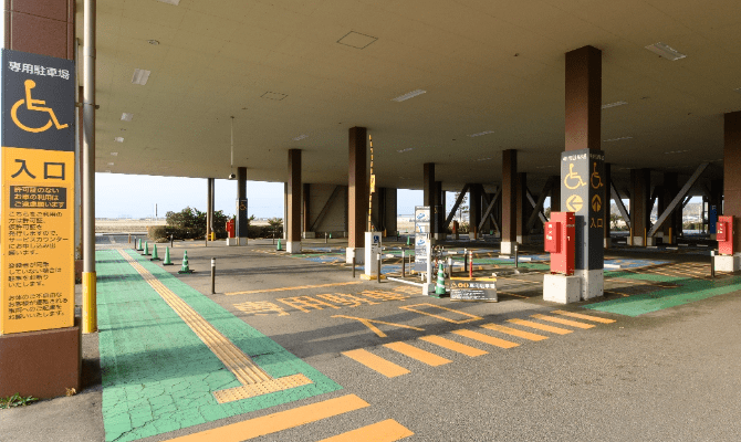 ゲート式登録制専用駐車場のご案内