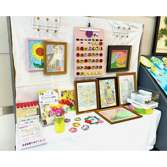 介護事業所作品展示 in イオンモール各務原インター