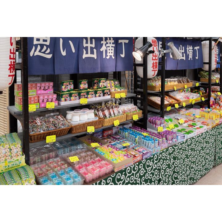 駄菓子催事「思い出横丁」