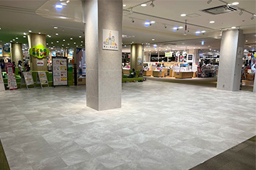 3F キャッスル広場