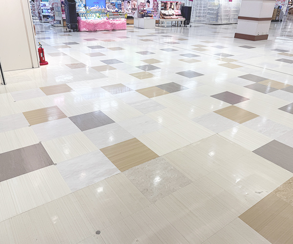 1F 中央入口前イベントスペース(小)