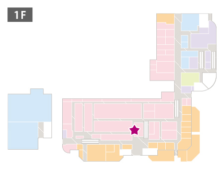 大型サイネージ（中央吹き抜け部）