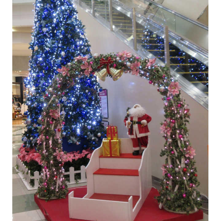 クリスマスツリー フォトスポット イベントニュース イオンモール新発田 公式ホームページ
