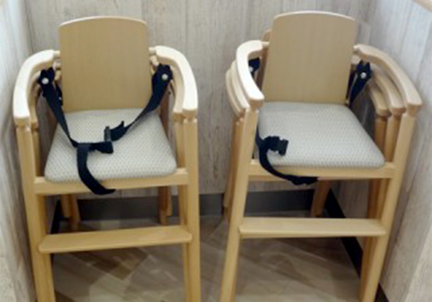 Kito Kito DINING ベビーチェア