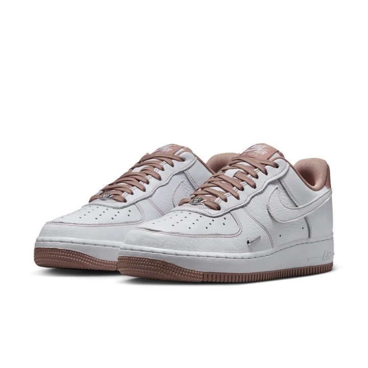 ◆Nike◆AIR FORCE 1 '07 MINI JEWEL WHT/BLK◆送料/関税込◆ 早い者勝ち NIKE AIR FORCE 1 '07 ミニ ジュエル (Nike