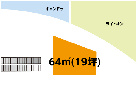 専門店1F 中央エスカレーター A (ライトオン前)